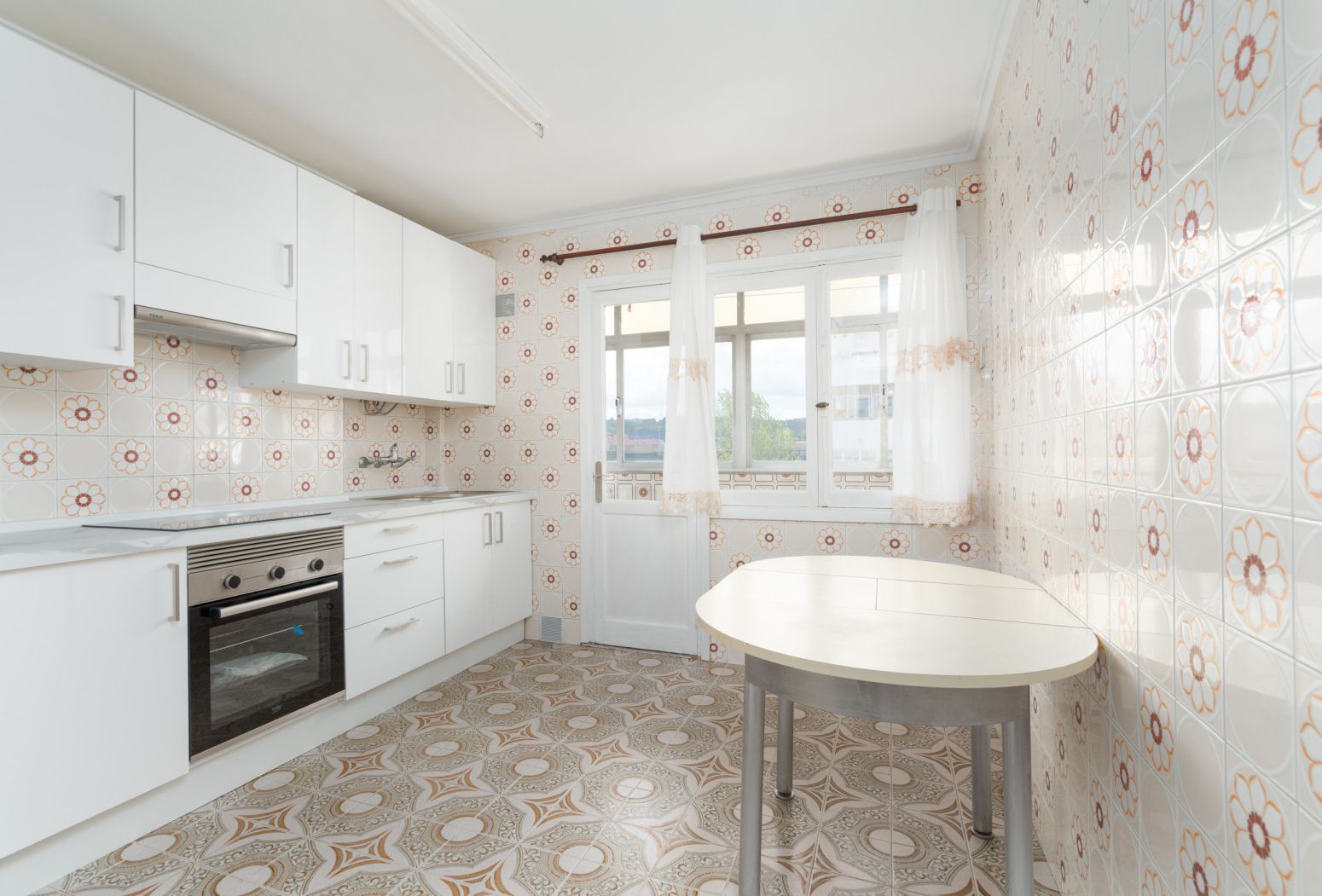 Kitchen of Flat for sale in Corvera de Asturias  with Balcony