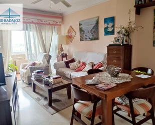 Sala d'estar de Apartament en venda en Badajoz Capital amb Aire condicionat