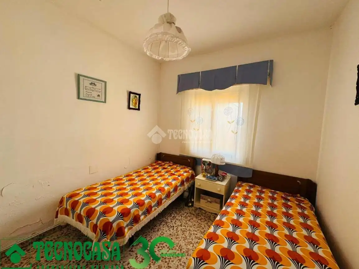 Bedroom of Detached homes for sale in Polán  with Air Conditioner, Heating and Terrace