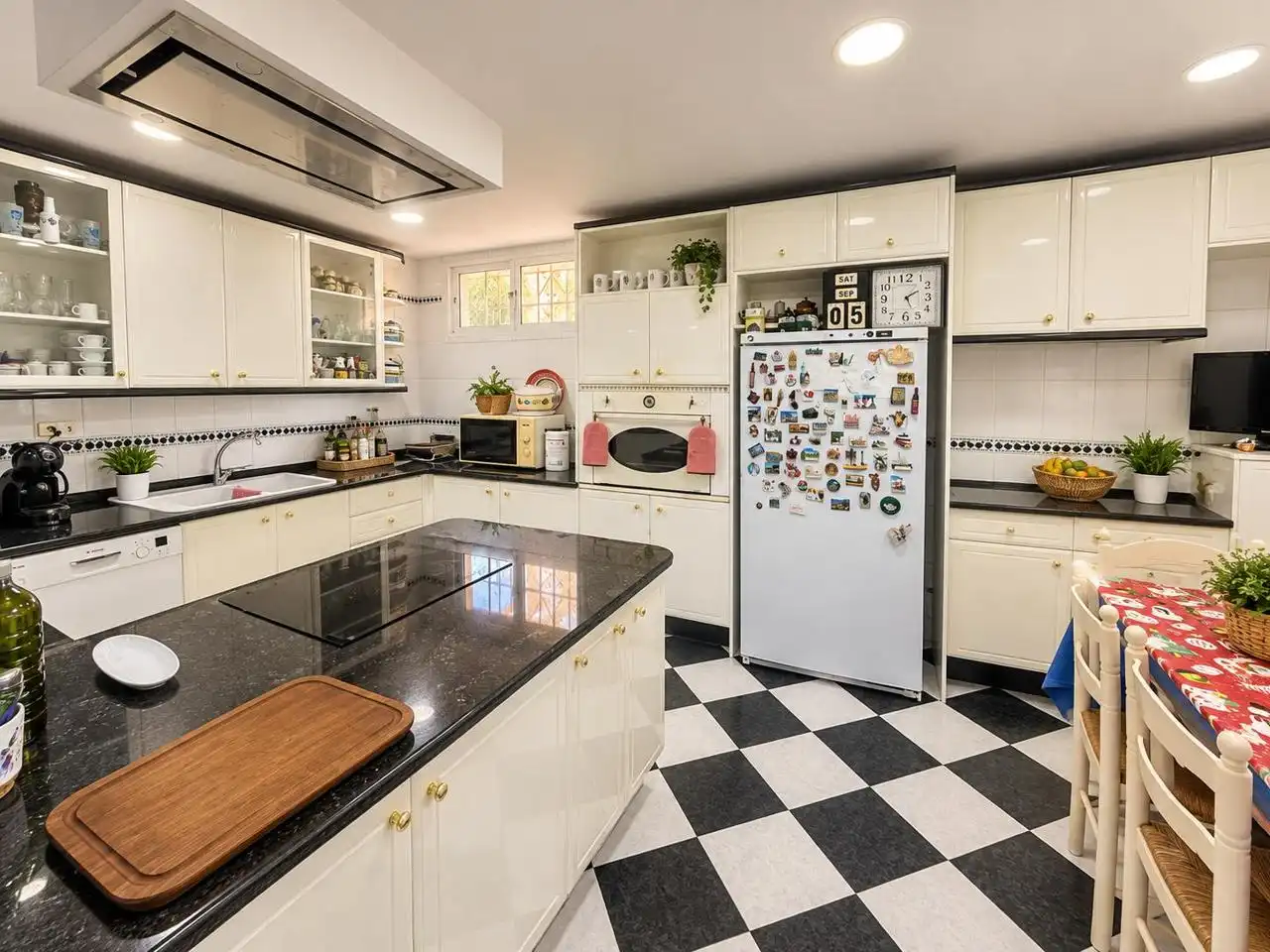 Cocina de Casa o chalet en venta en Puerto de la Torre - Atabal
