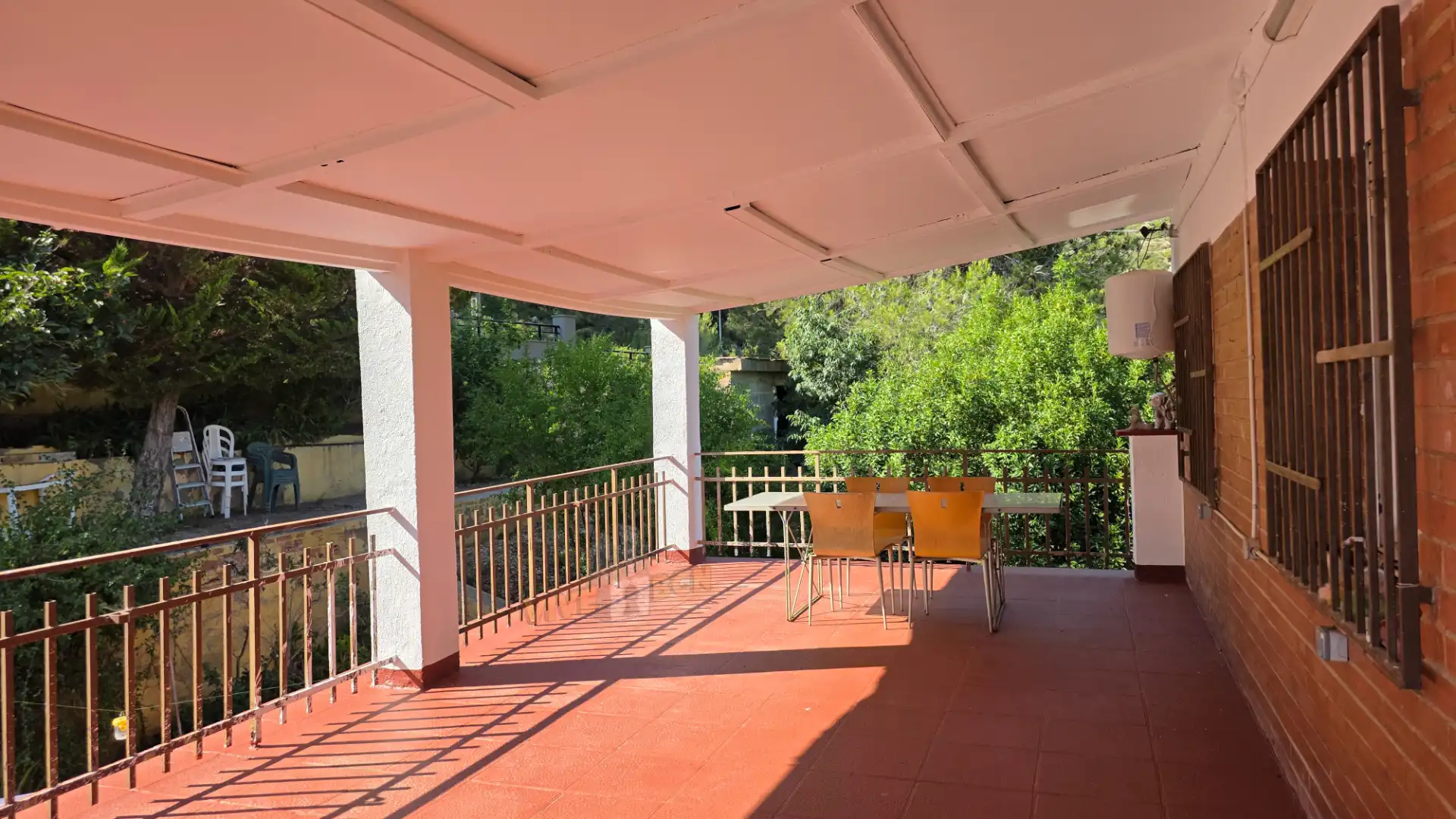 Terrassa de Casa o xalet en venda en Olesa de Bonesvalls amb Calefacció, Jardí privat i Terrassa