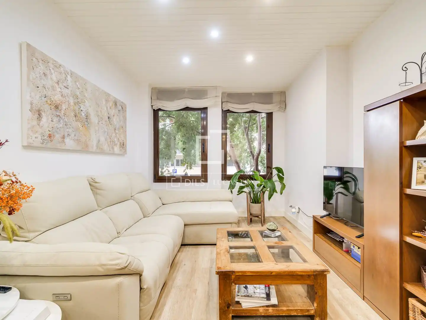 Sala d'estar de Pis en venda en Barcelona amb Aire condicionat, Terrassa i Piscina