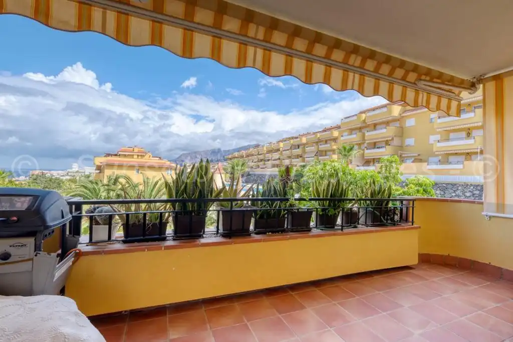 Flat for sale in Lajial ,Urb Playa De La Arena, Puerto de Santiago