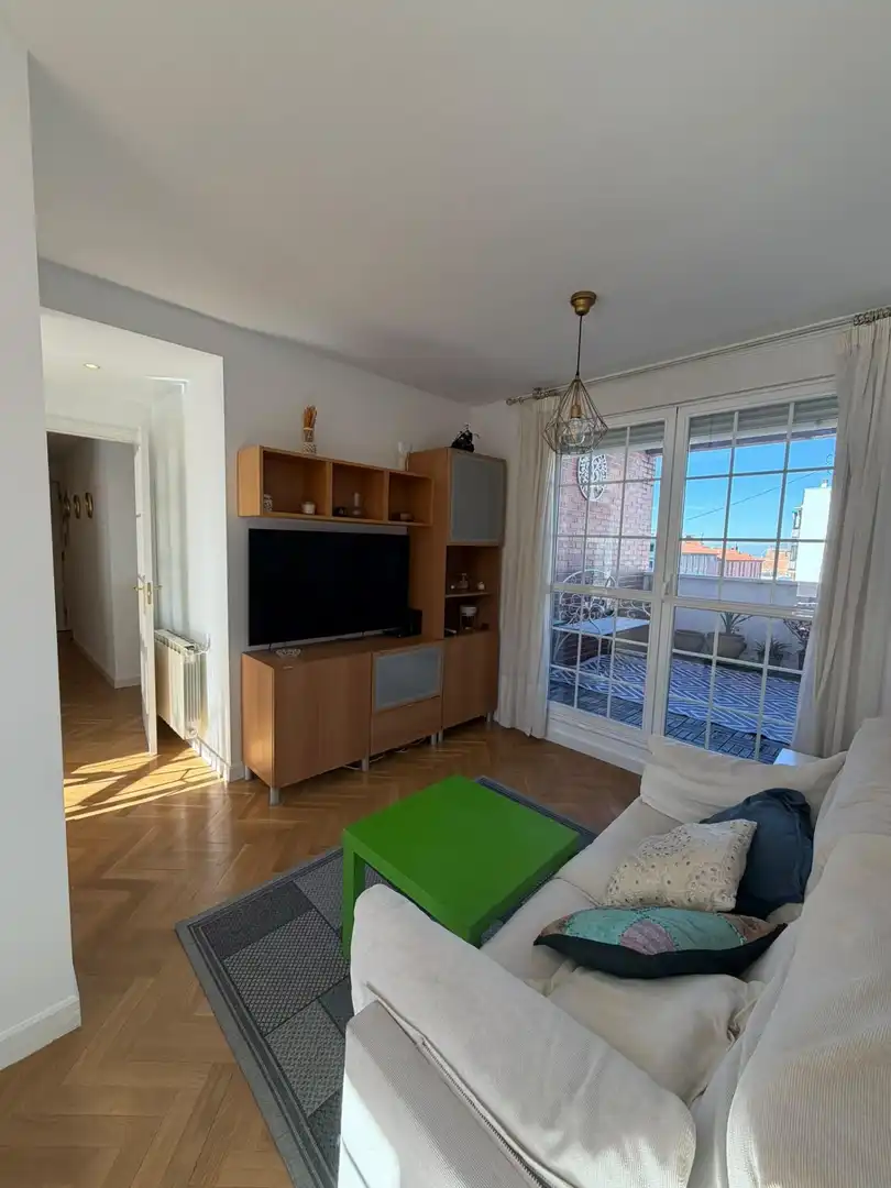 Wohnung zur Miete in Calle MARQUES DE VIANA, Valdeacederas