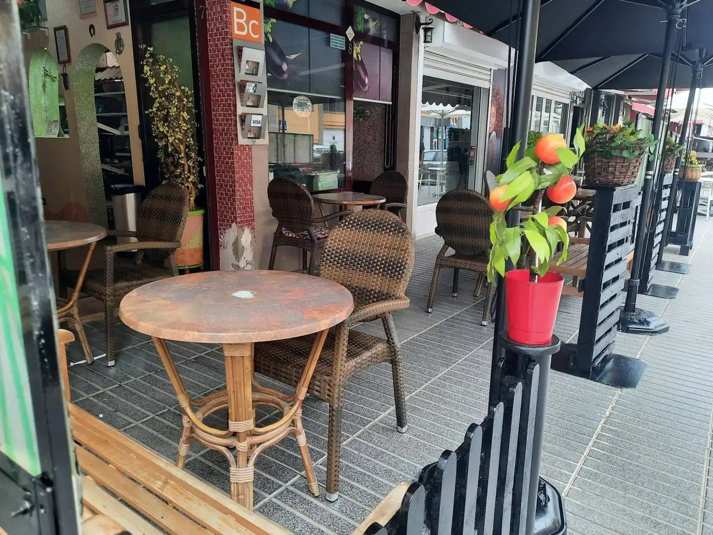 Terraza de Local en venta en San Bartolomé de Tirajana con Aire acondicionado, Terraza y Amueblado