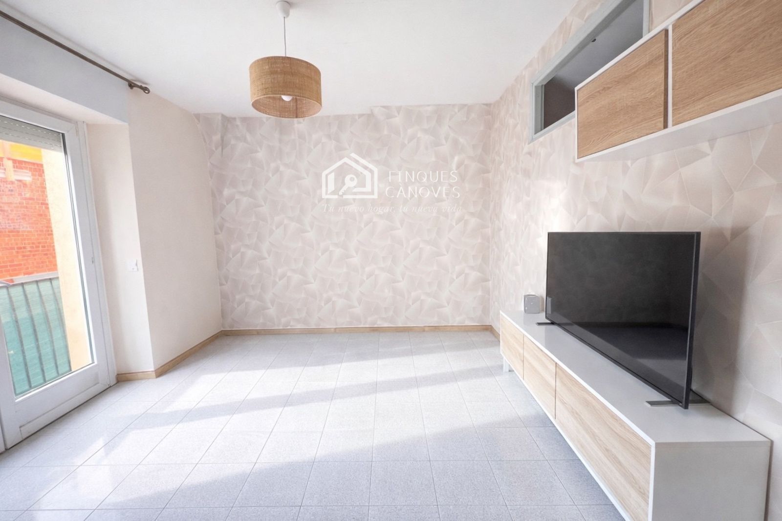 Sala d'estar de Pis en venda en Banyoles amb Calefacció, Terrassa i Traster