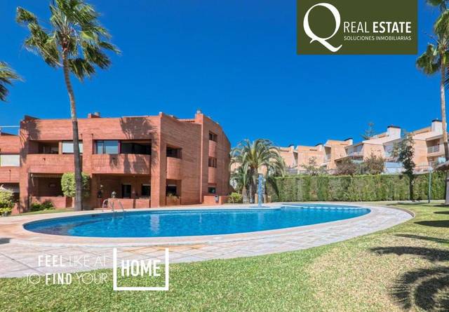 Casa adosada en Venta en Cabo de las Huertas