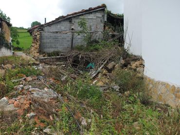 Terrain résidentiel à vendre à Barrio Barrio del Villar