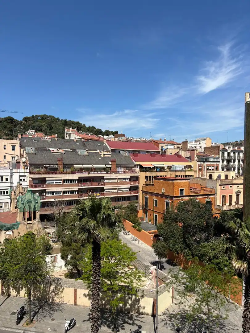 Vista exterior de Piso en venta en Barcelona con Trastero
