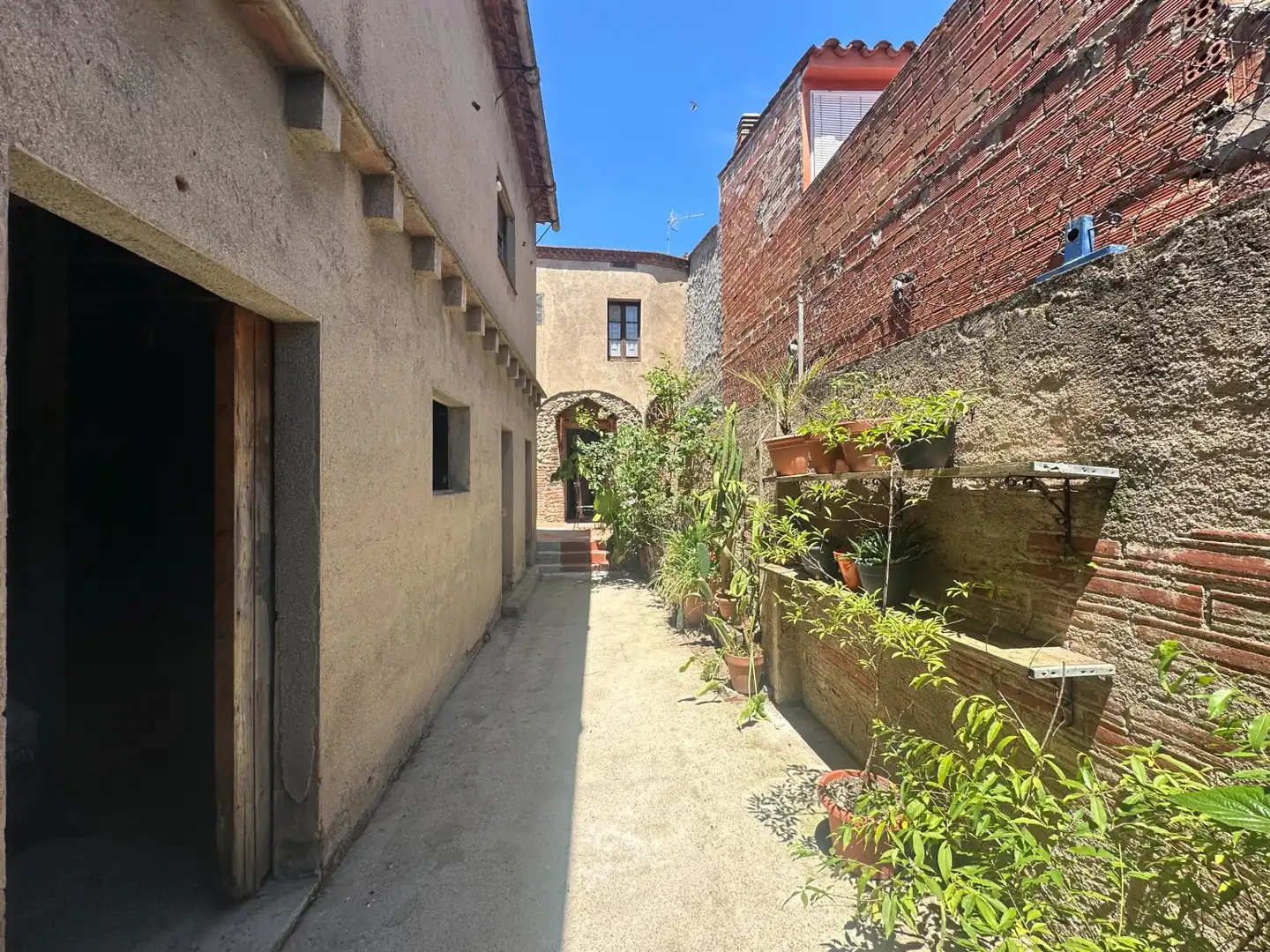 Exterior view of Houses for sale in Sant Antoni de Vilamajor