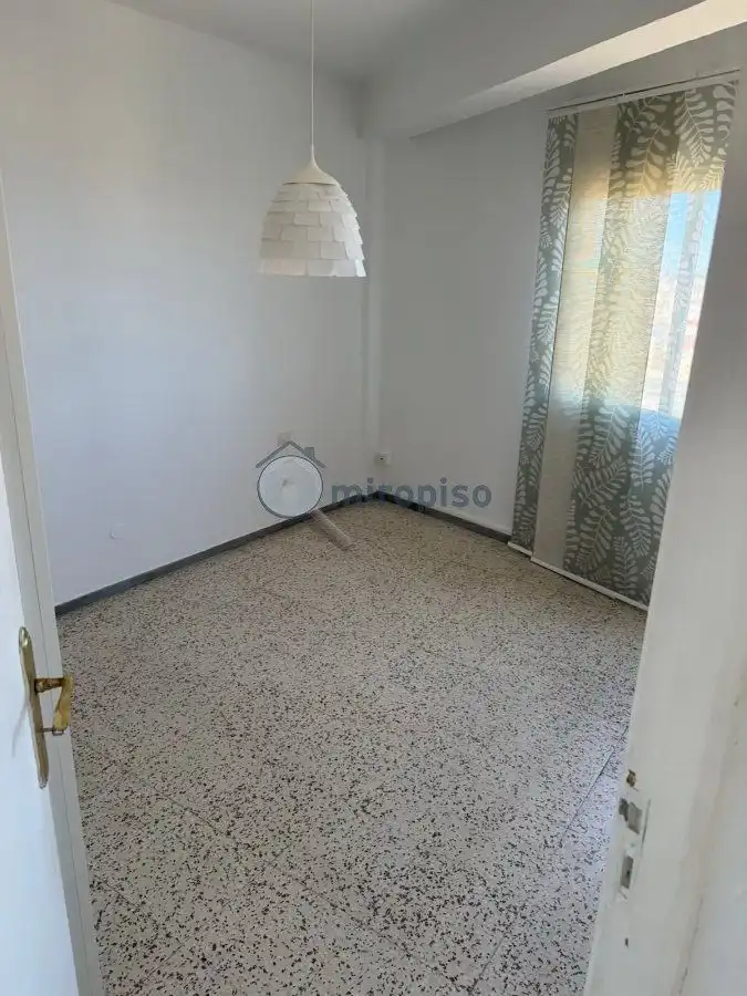 Piso de alquiler en Tincer