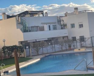 Piscina de Pis de lloguer en Benalmádena amb Terrassa, Moblat i Rentadora