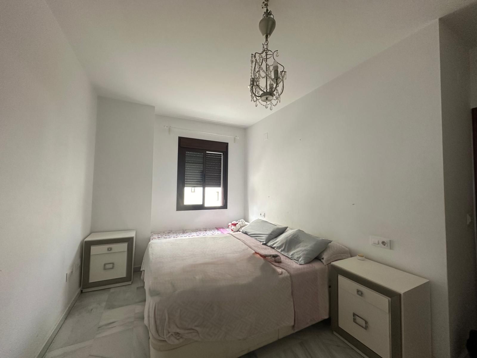 Bedroom of Flat for sale in Los Palacios y Villafranca  with Air Conditioner