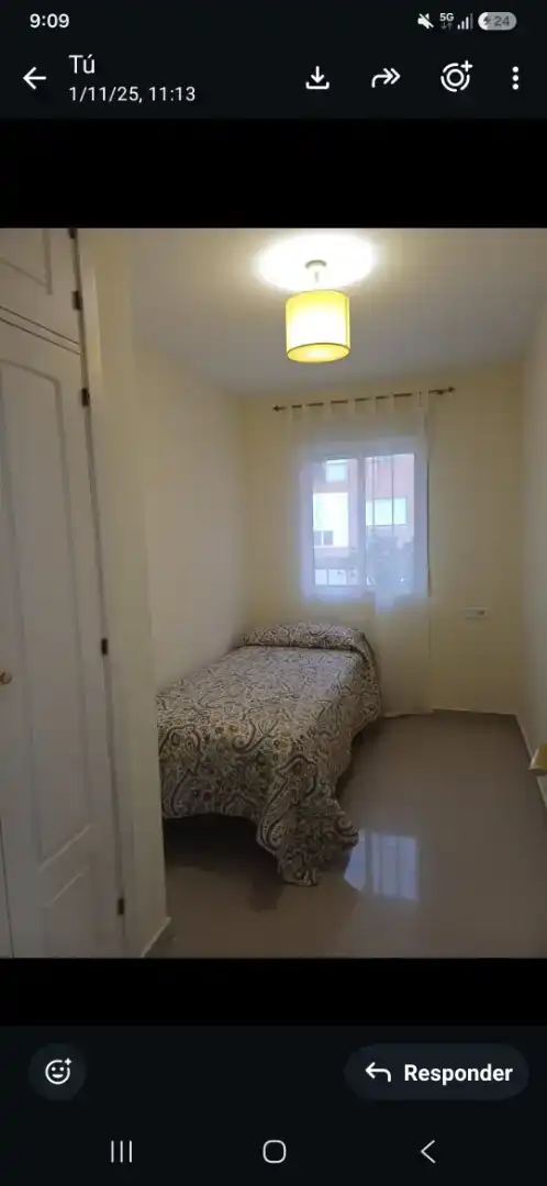 Schlafzimmer von Wohnung zur Miete in  Huelva Capital mit Klimaanlage und Balkon