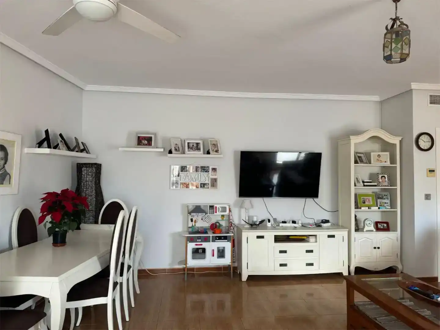 Sala d'estar de Pis en venda en Melilla amb Aire condicionat