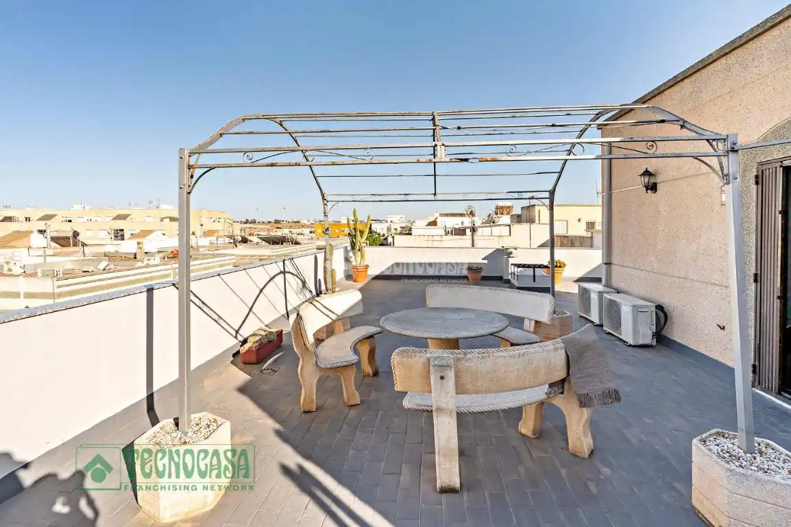 Terrasse von Haus oder Chalet zum Verkauf in El Ejido mit Klimaanlage und Möbliert