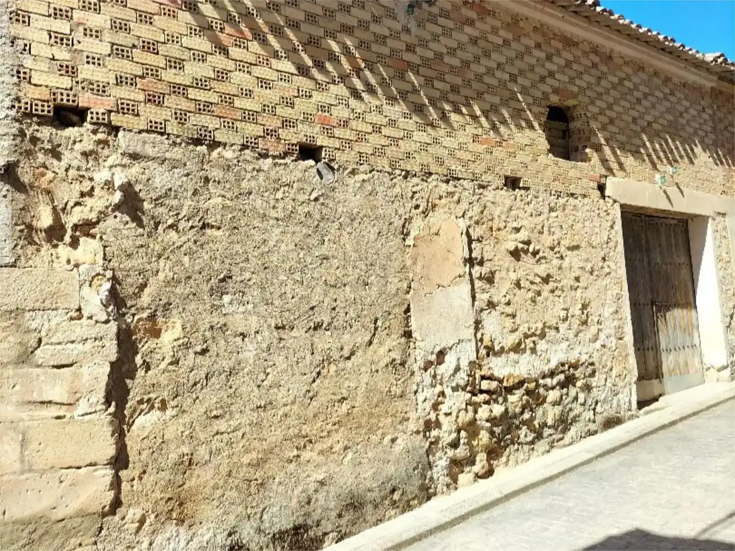 Vista exterior de Casa adosada en venda en Albendea