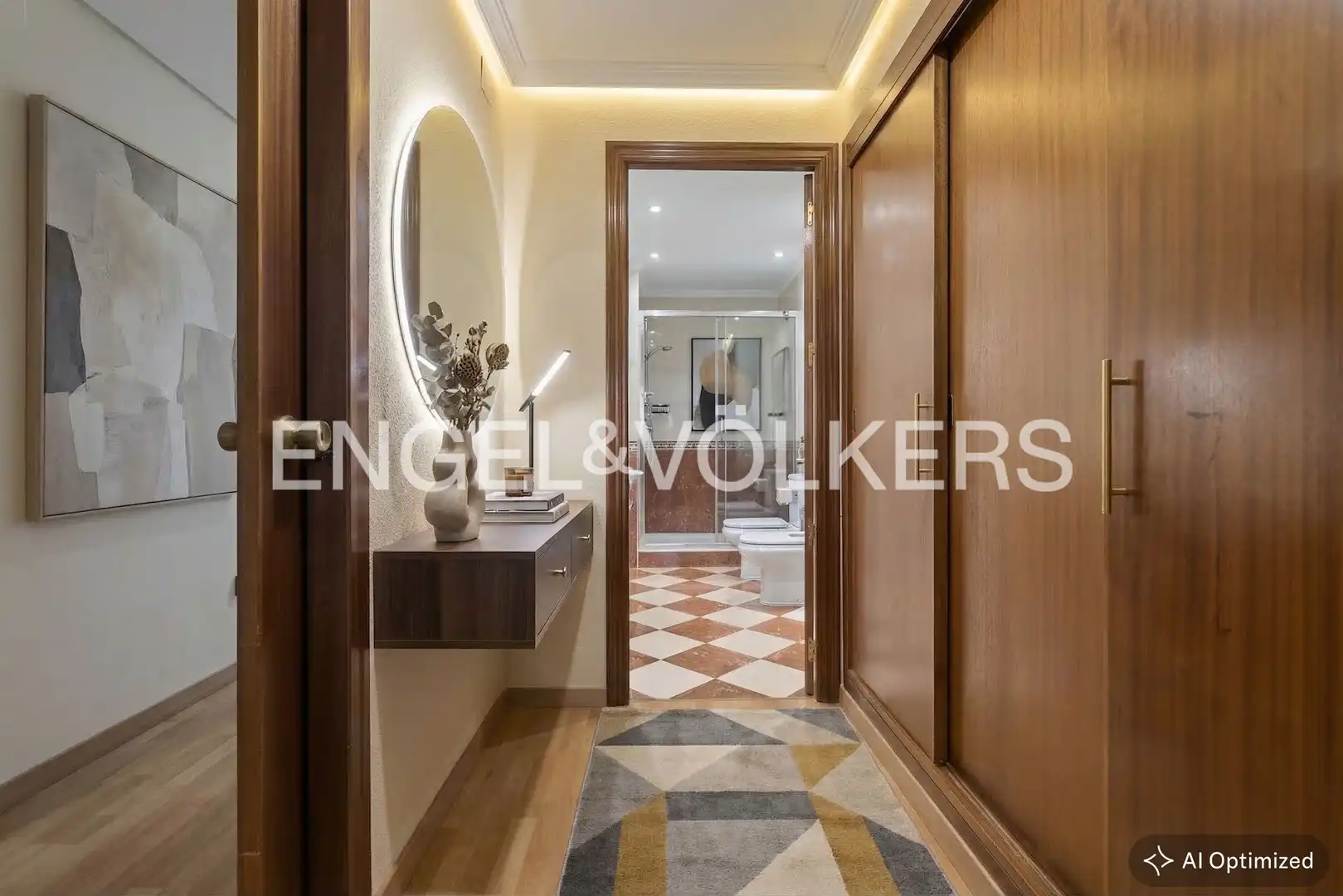 Flat for sale in Sevilla  with Air Conditioner, Heating and Balcony