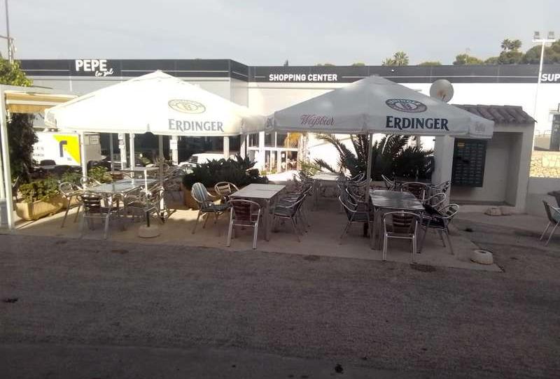 Photo 1 of Premises for sale in Cala Advocat - Baladrar, Alicante