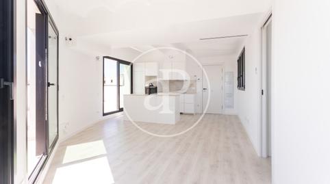 Foto 3 de Ático en venta en El Clot, Barcelona