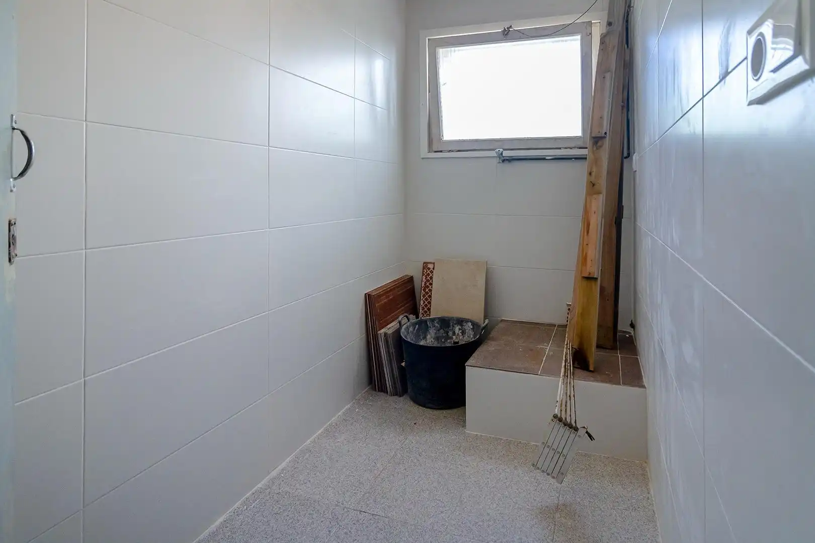 Badezimmer von Wohnung zum Verkauf in Castelldefels mit Klimaanlage, Heizung und Terrasse