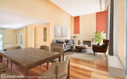 Living room of Single-family semi-detached for sale in  Zaragoza Capital  with Air Conditioner, Heating and Private garden