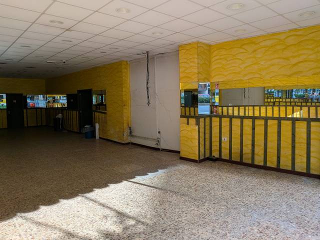 Local comercial en Alquiler en Rúa Travesía de Vigo en Travesía de Vigo - San Xoán