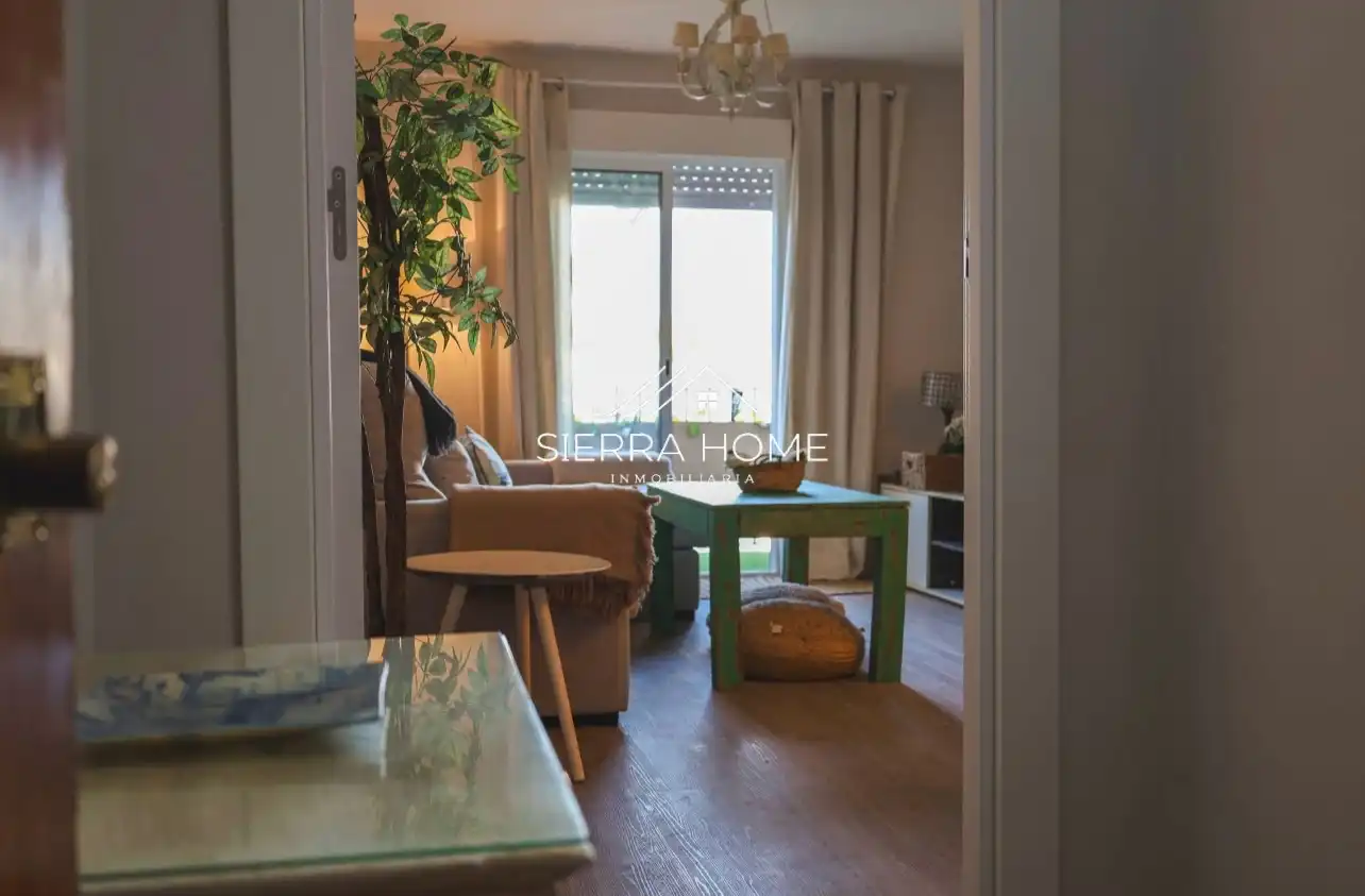Flat for sale in Avenida de la Música, imagen 2