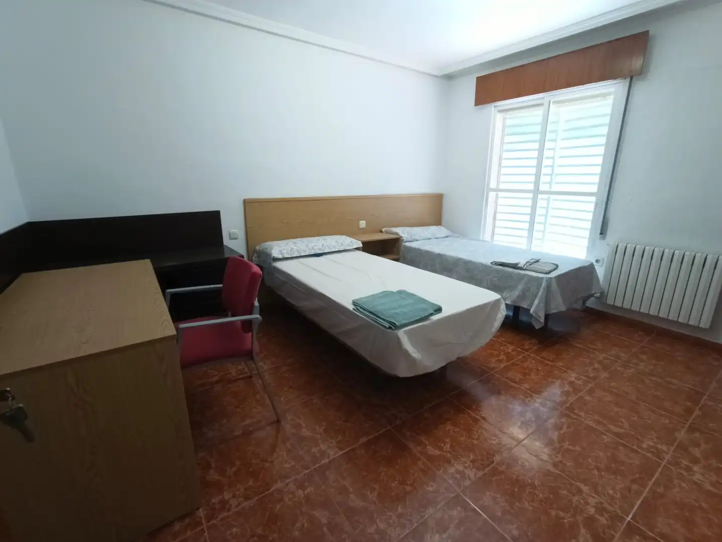 Dormitori de Casa adosada en venda en Cáceres amb Traster