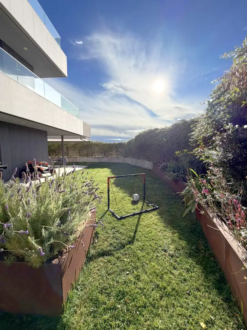 Terraza de Planta baja de alquiler en Boadilla del Monte con Aire acondicionado, Calefacción y Jardín privado