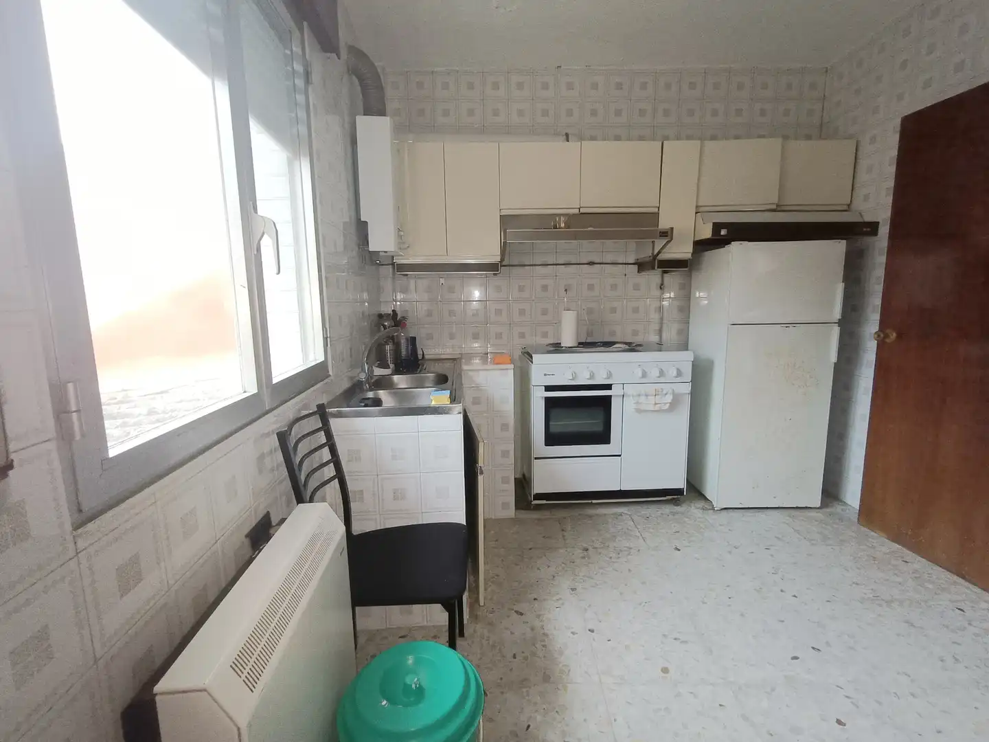 Cuina de Casa o xalet en venda en Ribeira amb Jardí privat