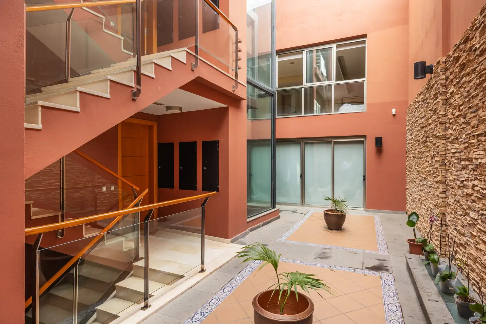 Office space with lift for sale in Calle Hernán Pérez de Grado 20, imagen 5