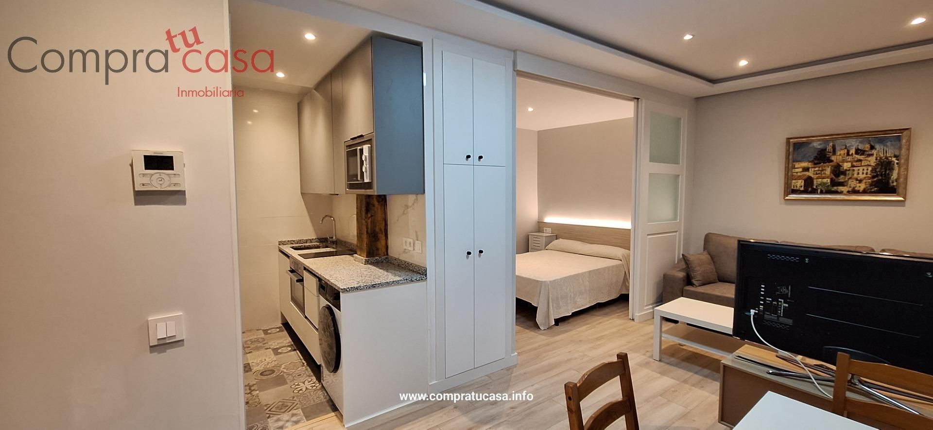 Cocina de Apartamento de alquiler en Segovia Capital con Calefacción