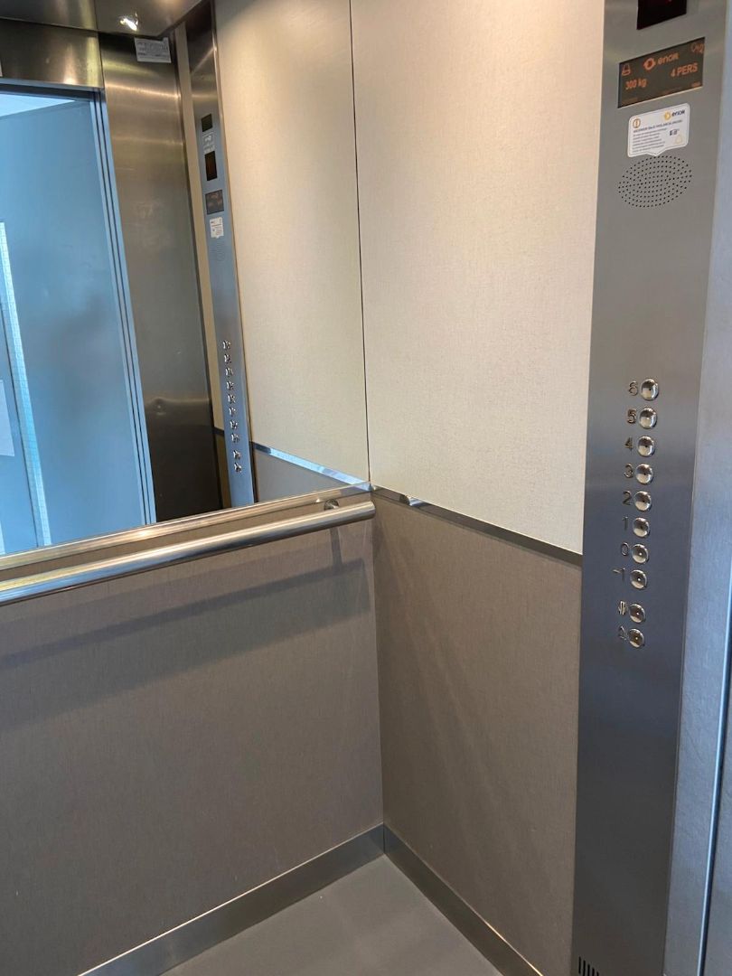 Flat for sale in Vigo   with Storage room