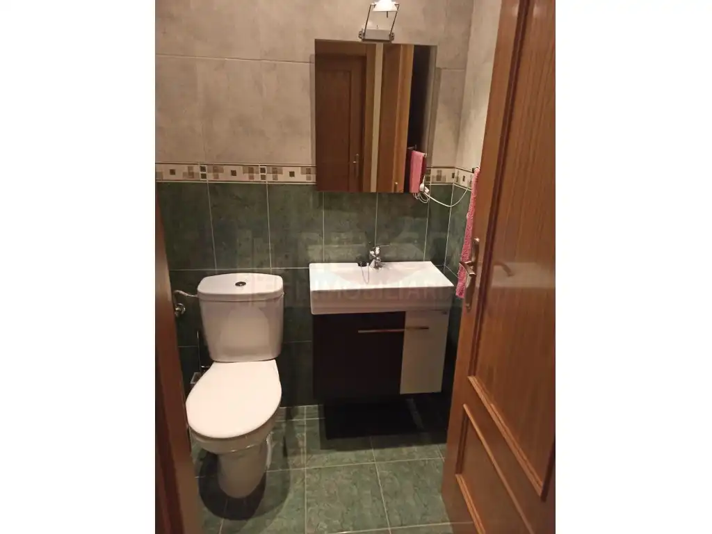 Bany de Apartament en venda en Torrecilla Sobre Alesanco amb Balcó