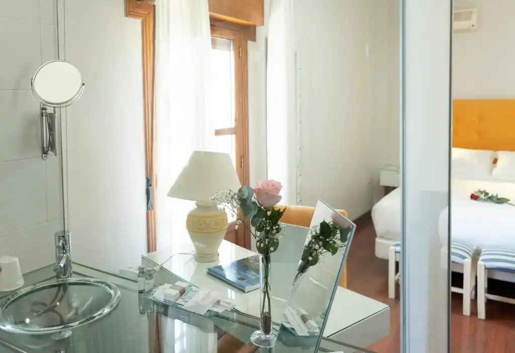 Bedroom of Buildings for sale in Jarandilla de la Vera