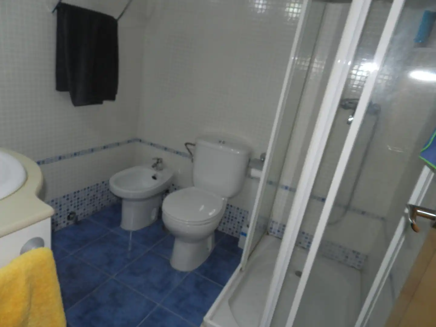 Bany de Pis de lloguer en Linares amb Aire condicionat i Calefacció