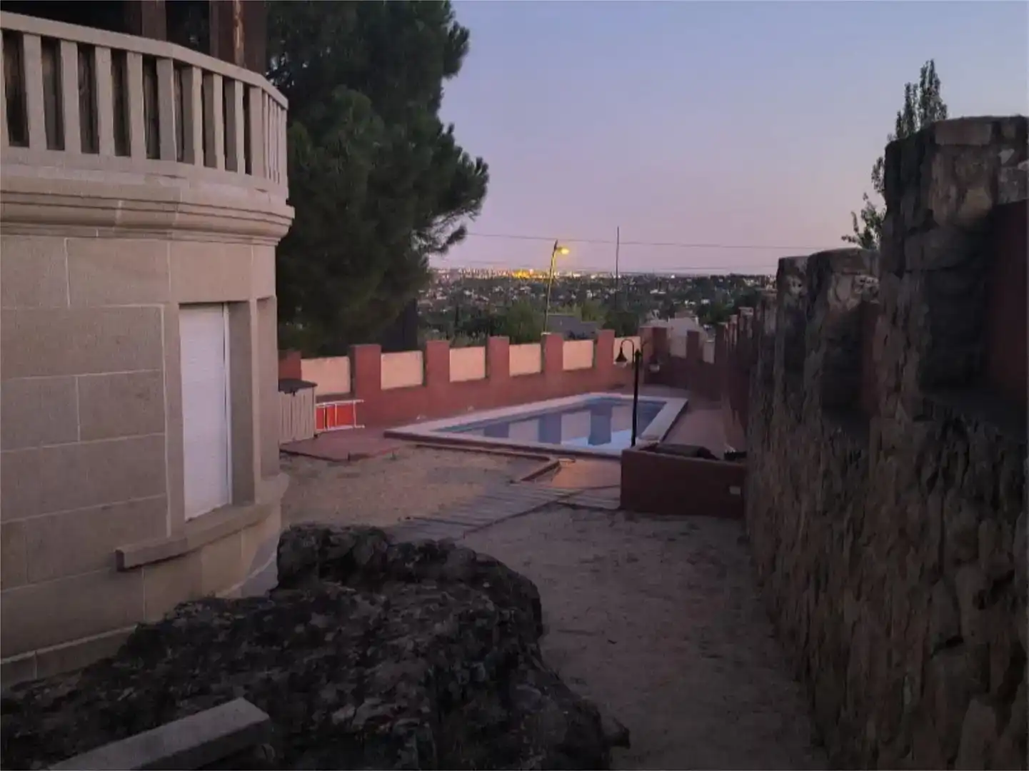 Schwimmbecken von Wohnung zum Verkauf in Torrelodones mit Klimaanlage, Schwimmbad und Balkon