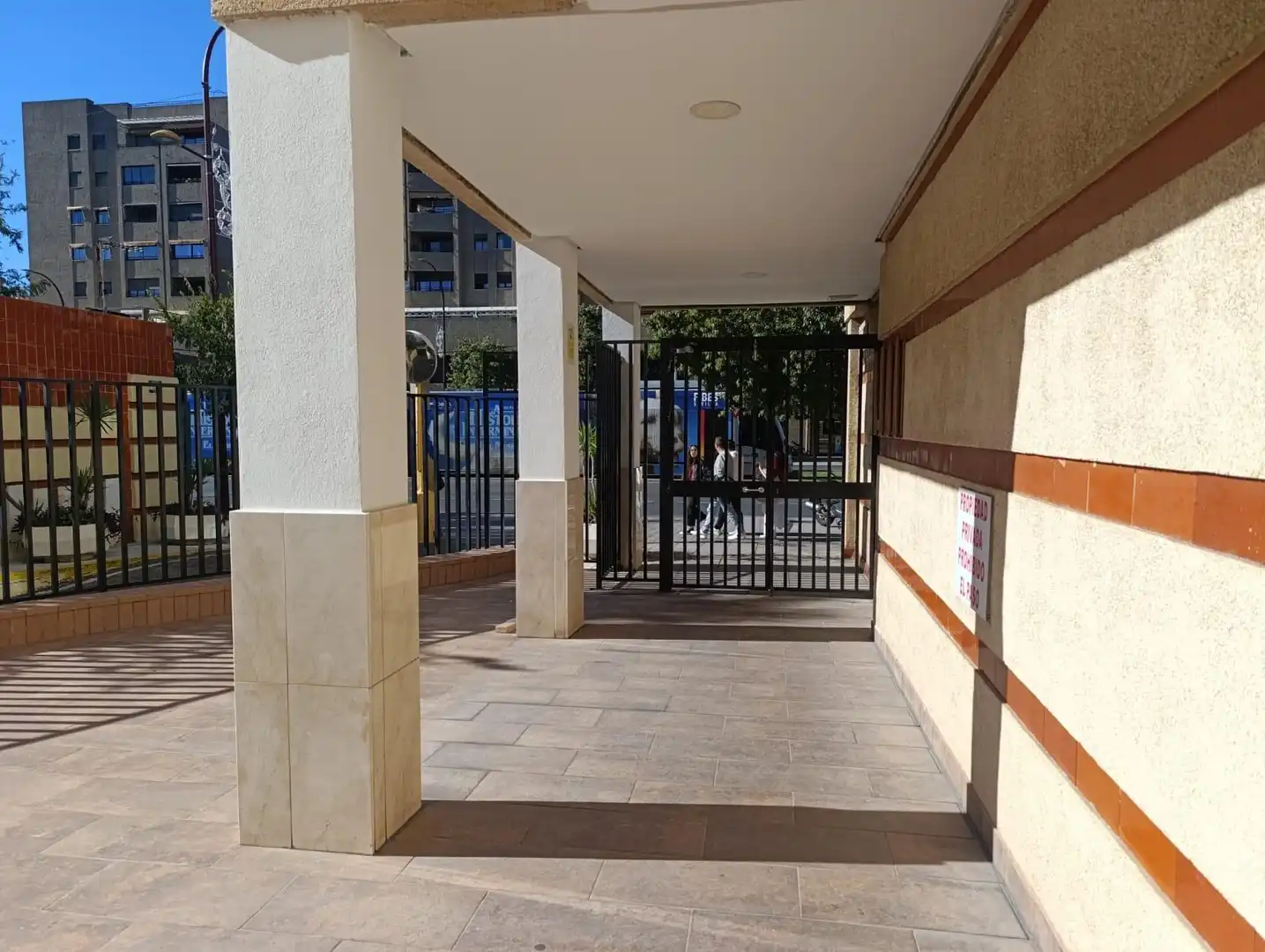 Flat for sale in Sevilla  with Air Conditioner and Heating