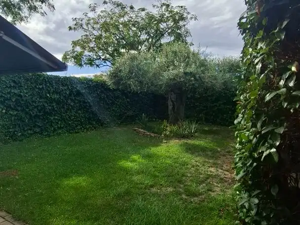Casa aparellada amb piscina en venda a Av Mas Clariana 78, imagen 5