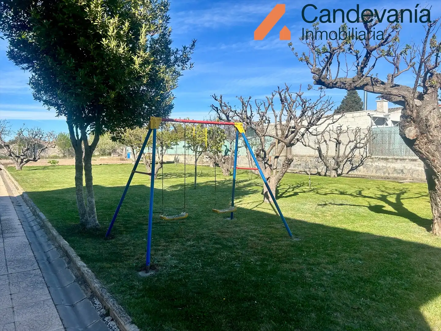 Xalet amb piscina en venda a Calle María Moliner, imagen 4