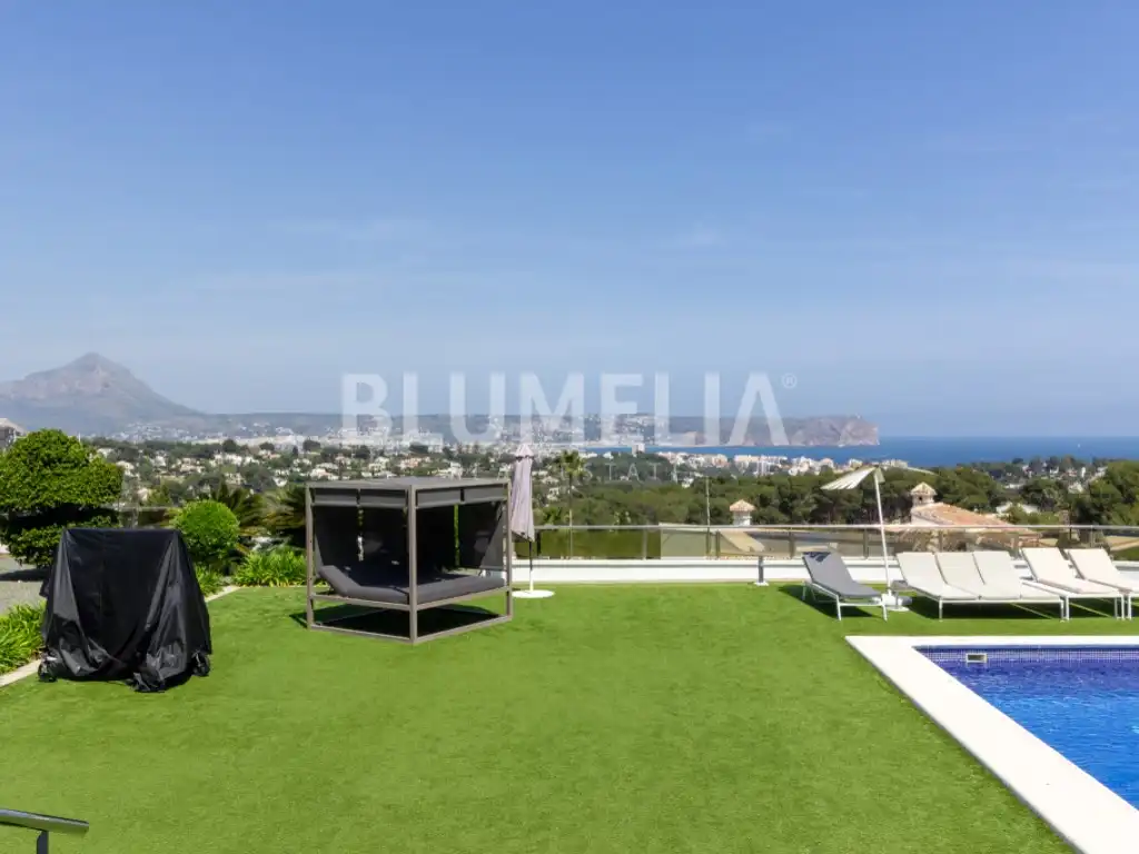Casa o xalet en venda en Jávea / Xàbia amb Aire condicionat, Calefacció i Jardí privat