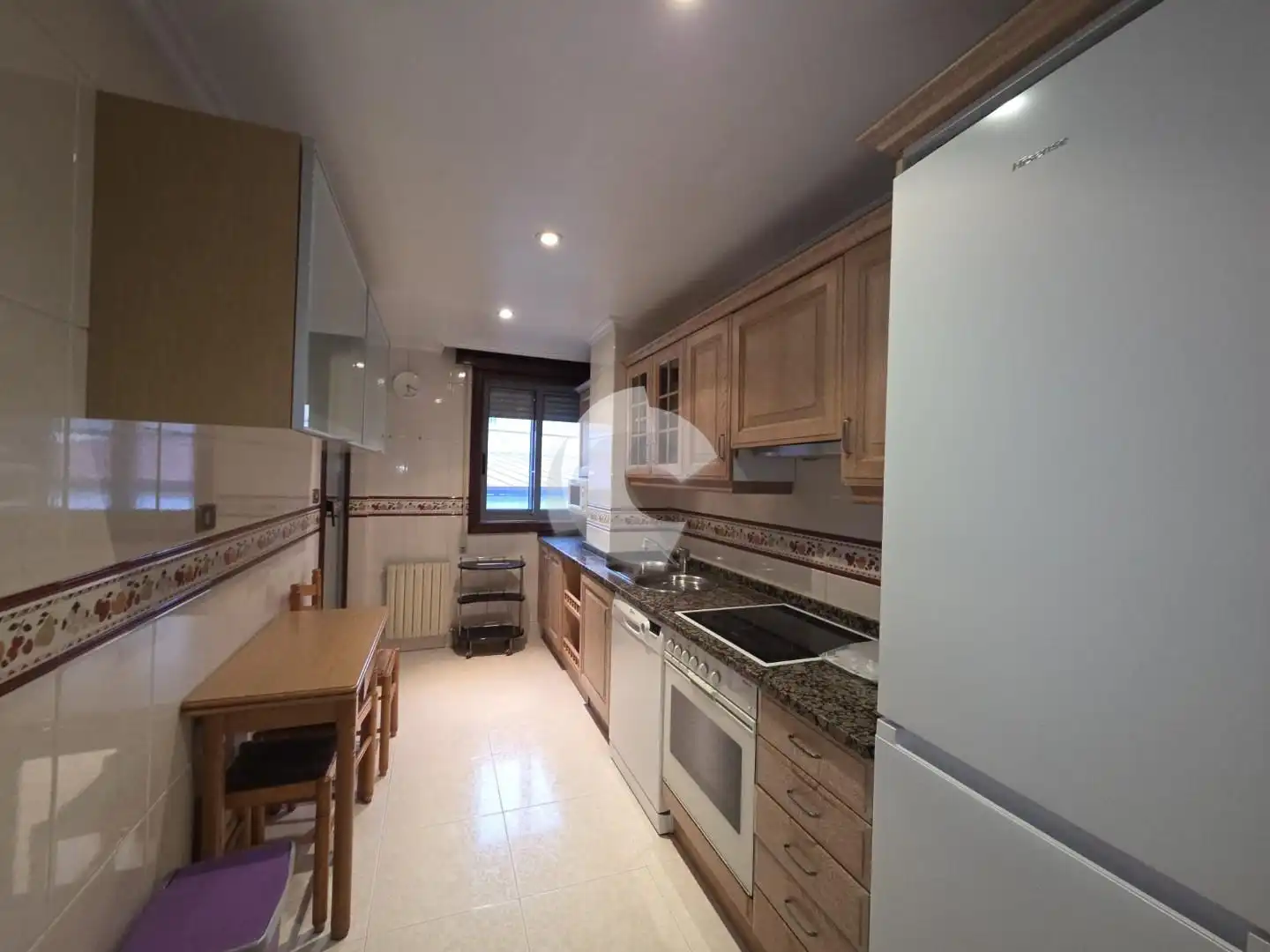 Küche von Wohnung zur Miete in Vigo 