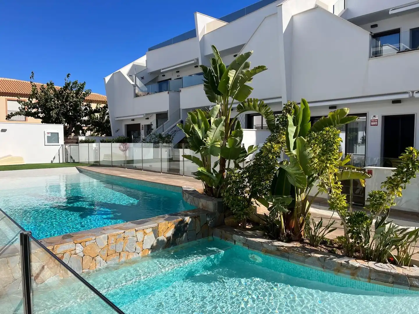 Piscina de Piso en venta en San Pedro del Pinatar con Aire acondicionado, Calefacción y Terraza