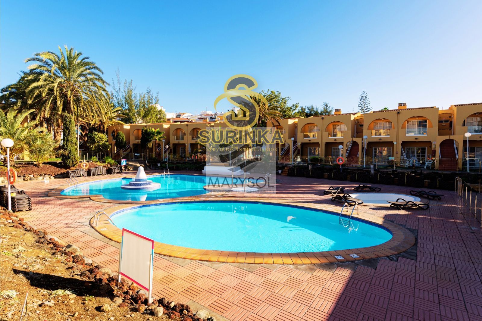 Exterior view of Apartment to rent in San Bartolomé de Tirajana  with Air Conditioner, Terrace and Swimming Pool