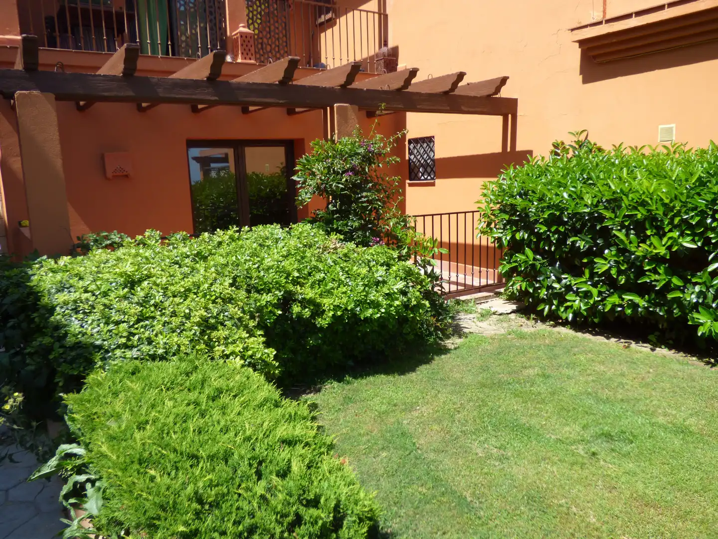Apartamento con terraza en venta en La Alcaidesa