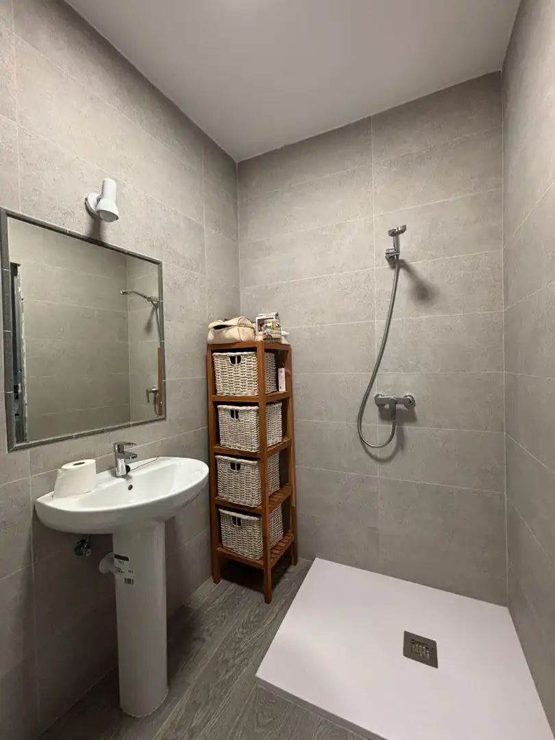 Bany de Pis en venda en Antequera amb Aire condicionat i Balcó