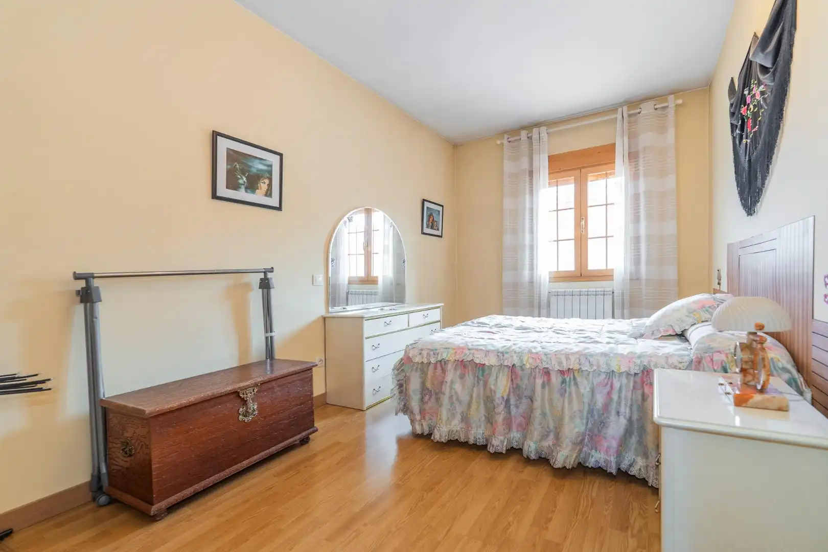 Casa adosada en venta en Calle Calle de Príncipe de Asturias, 19, Las Lomas