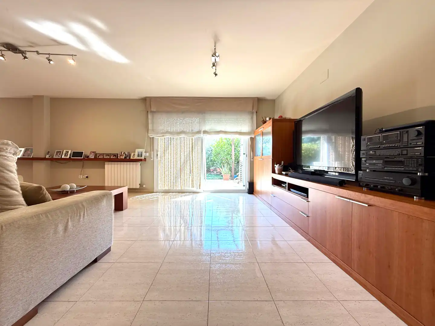 Casa a schiera con terrazza in vendita a Carrer de Vinebre, imagen 21