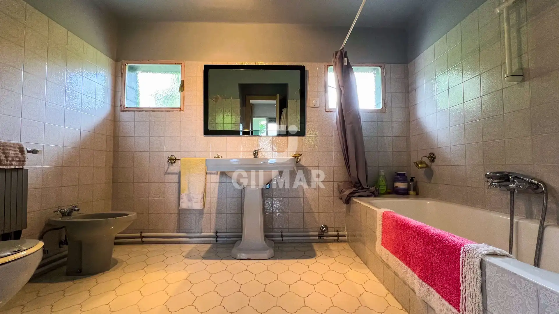 Bany de Casa o xalet en venda en Guadarrama amb Calefacció, Jardí privat i Piscina
